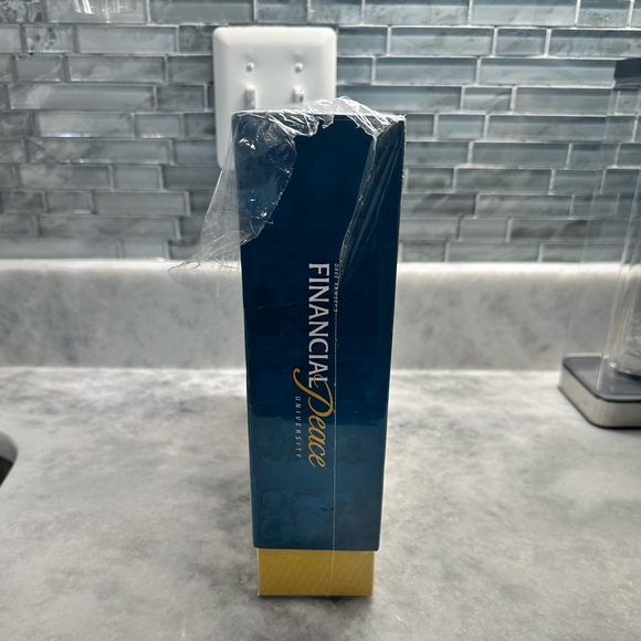 Financial Peace University Dave Ramsey Membership Kit Set - Brand New! - Picture 2 of 6